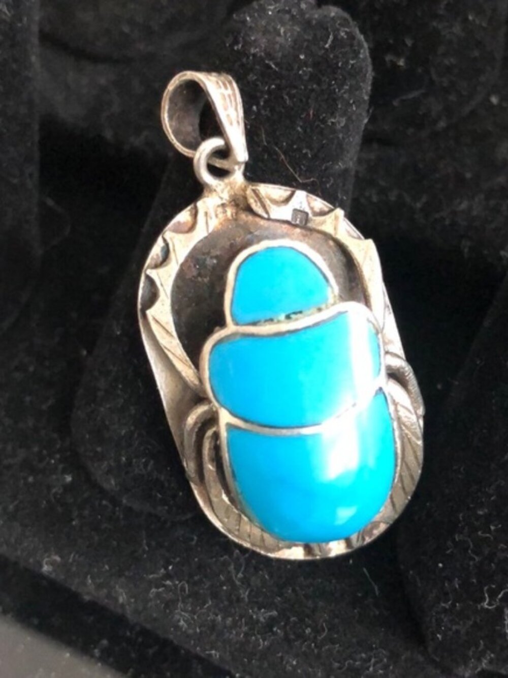 A blue precio Silver Scarab Pendant with Turquoise Stone beautiful Cartouche